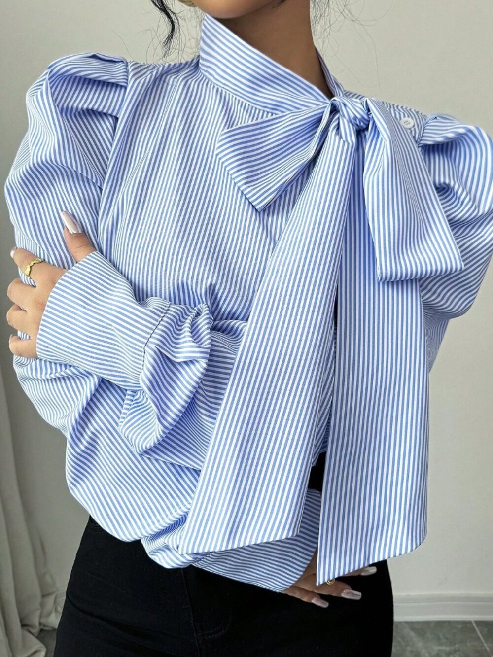 Blue Elegant Women's Bowknot Gigot Sleeve Striped Casual Long Sleeve Shirt